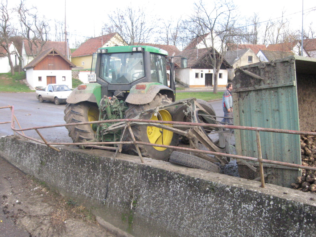 Traktor-Bergung – 2010-11-13