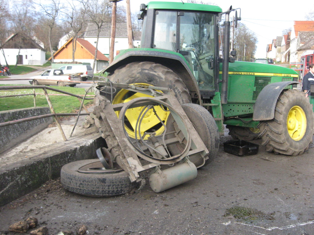Traktor-Bergung – 2010-11-13