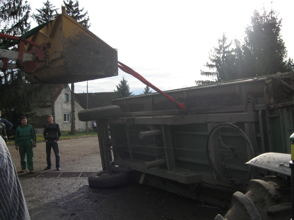 Traktor-Bergung – 2010-11-13