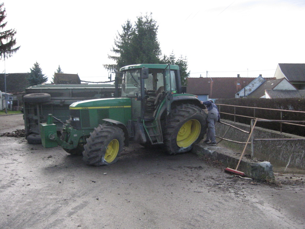 Traktor-Bergung – 2010-11-13