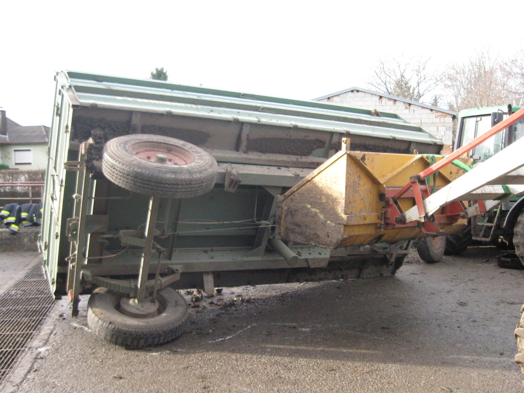 Traktor-Bergung – 2010-11-13
