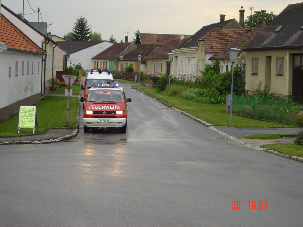 Unwettereinsatz vom 30.06.2011 in Bullendorf und Erdberg – 2011-06-30