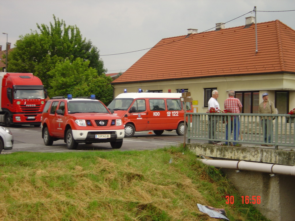 Unwettereinsatz vom 30.06.2011 in Bullendorf und Erdberg – 2011-06-30