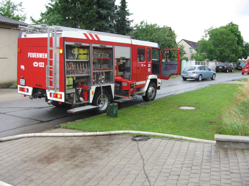 Unwettereinsatz vom 30.06.2011 in Bullendorf und Erdberg – 2011-06-30
