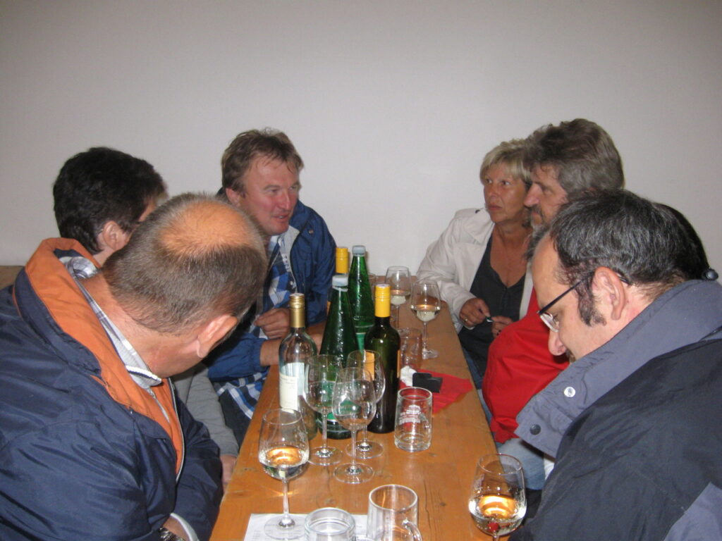 Heurigenbetrieb im FF Haus, 07. -