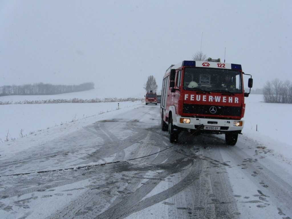 Verkehrsunfall 12.02.2013 – 2013-02-12