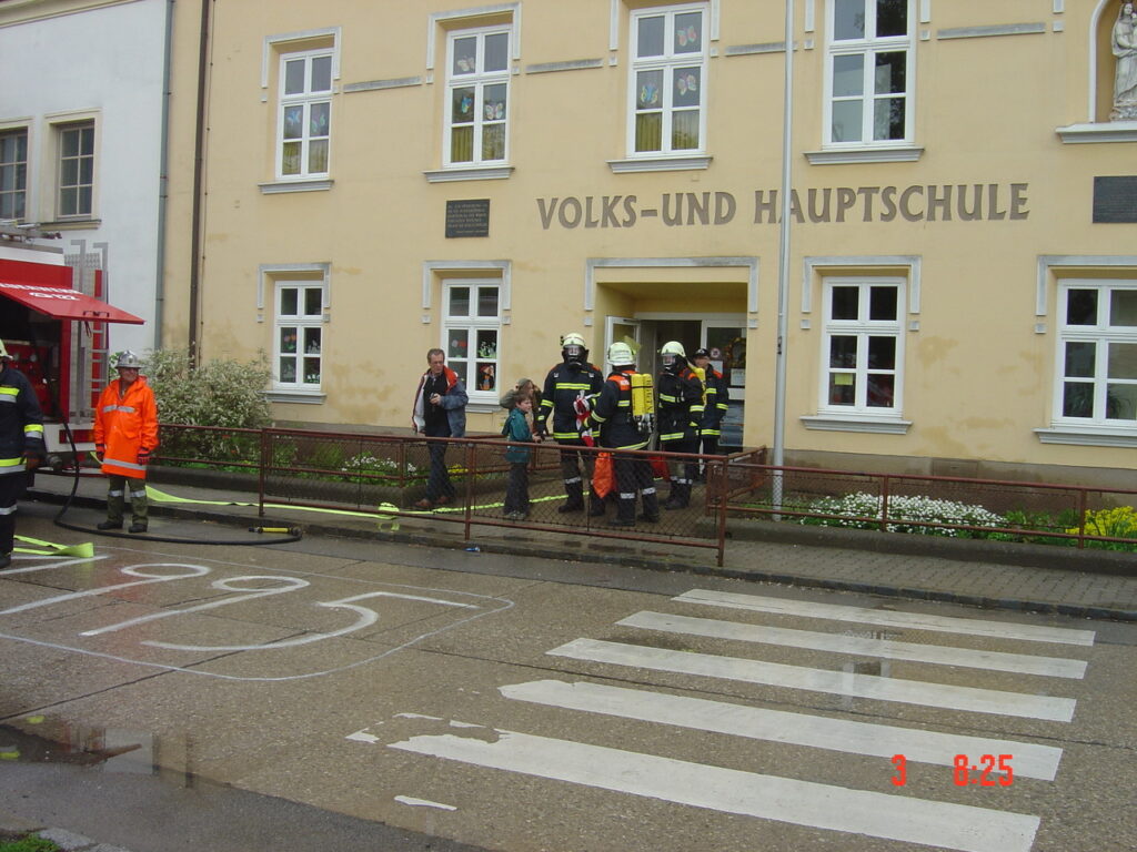 Einsatzübung Schule Großkrut