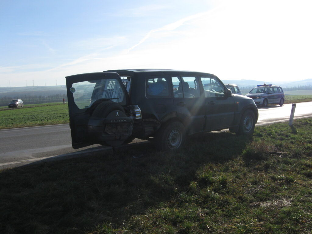 Verkehrsunfall mit Menschenrettung – 2015-12-26