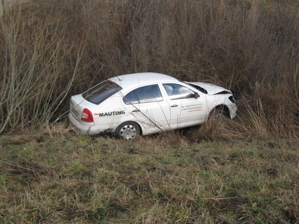Verkehrsunfall mit Menschenrettung – 2016-02-11