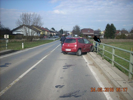 2 Fahrzeugbergungen am – 2016-03-24
