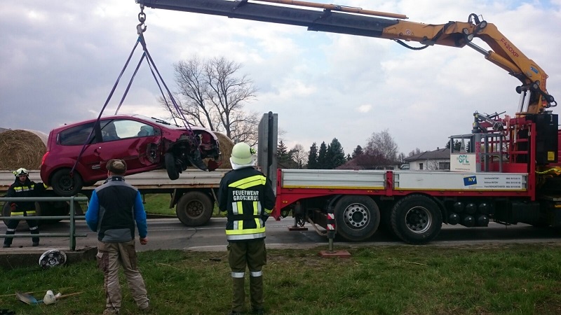 2 Fahrzeugbergungen am – 2016-03-24