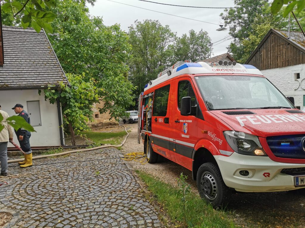 Auspumparbeiten Kellerberg – 2020-06-18