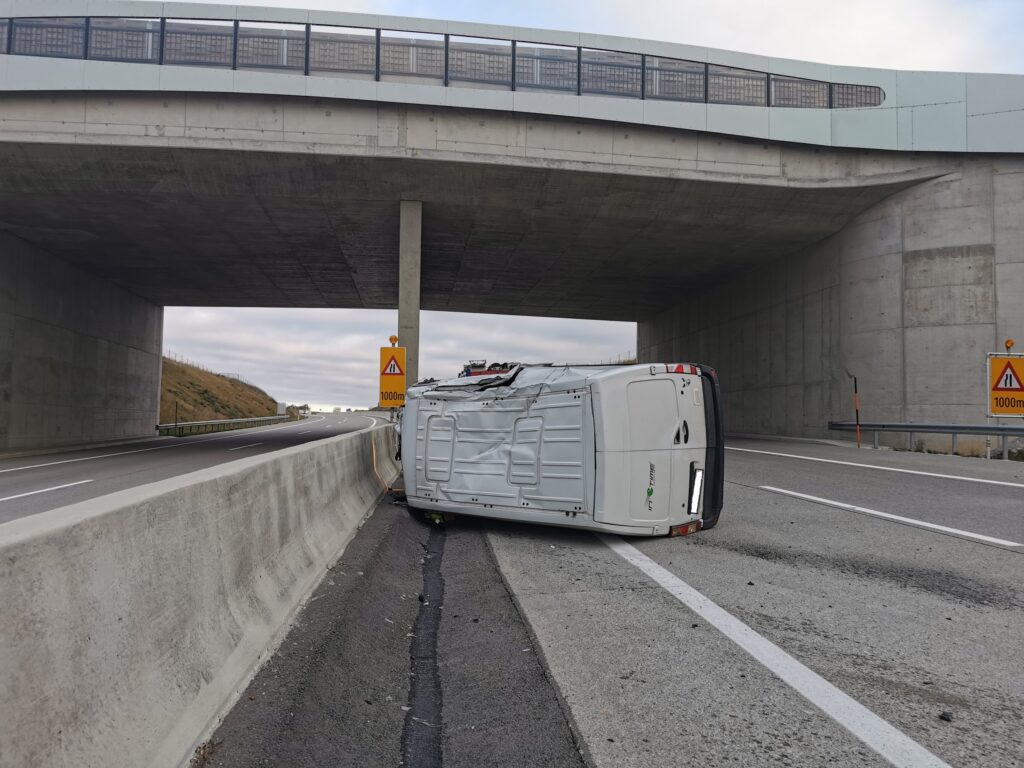 Klein LKW Bergung – 2020-10-28