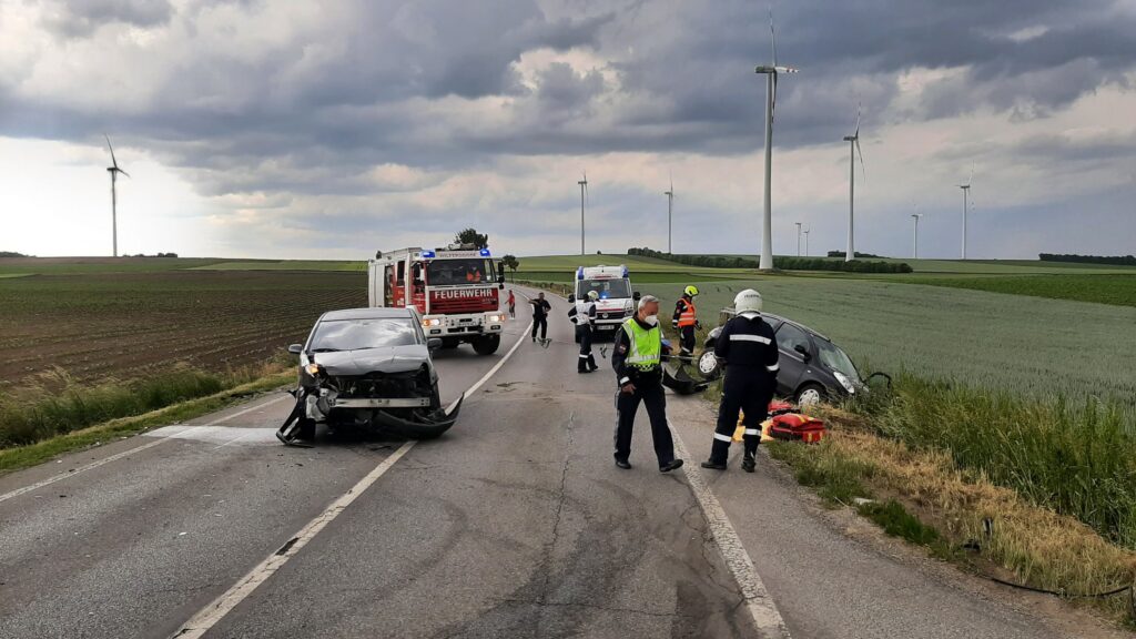 Verkehrsunfall mit Menschenrettung – 2021-06-11