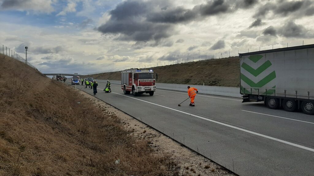 Verkehrsunfall A5 RiFb. Brünn – 2022-01-28
