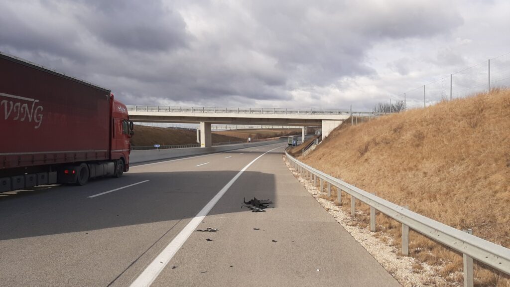 Verkehrsunfall A5 RiFb. Brünn – 2022-01-28