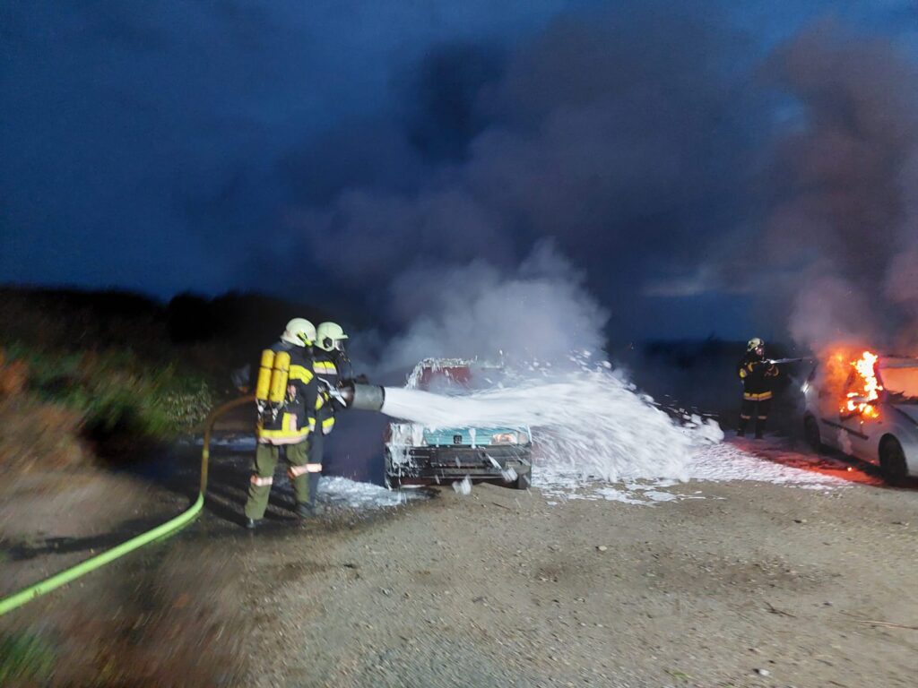 Löschübung Fahrzeugbrand