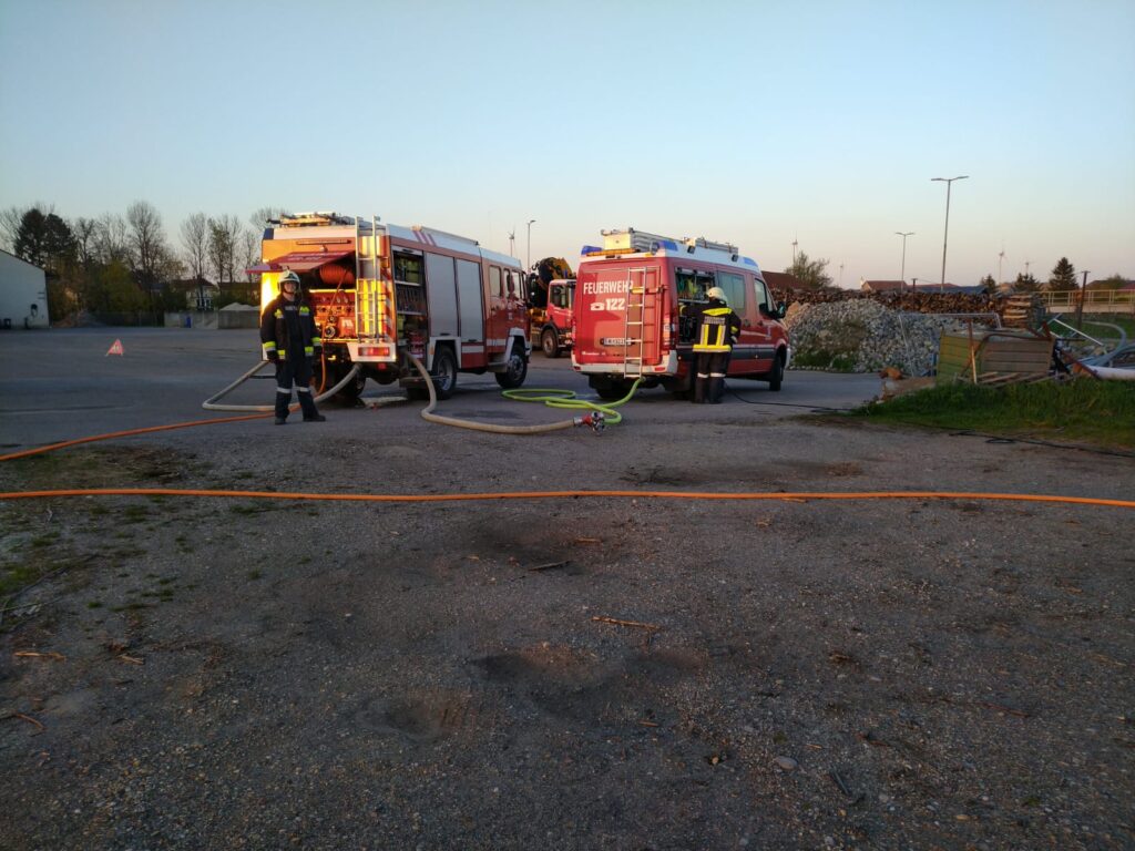 Löschübung Fahrzeugbrand