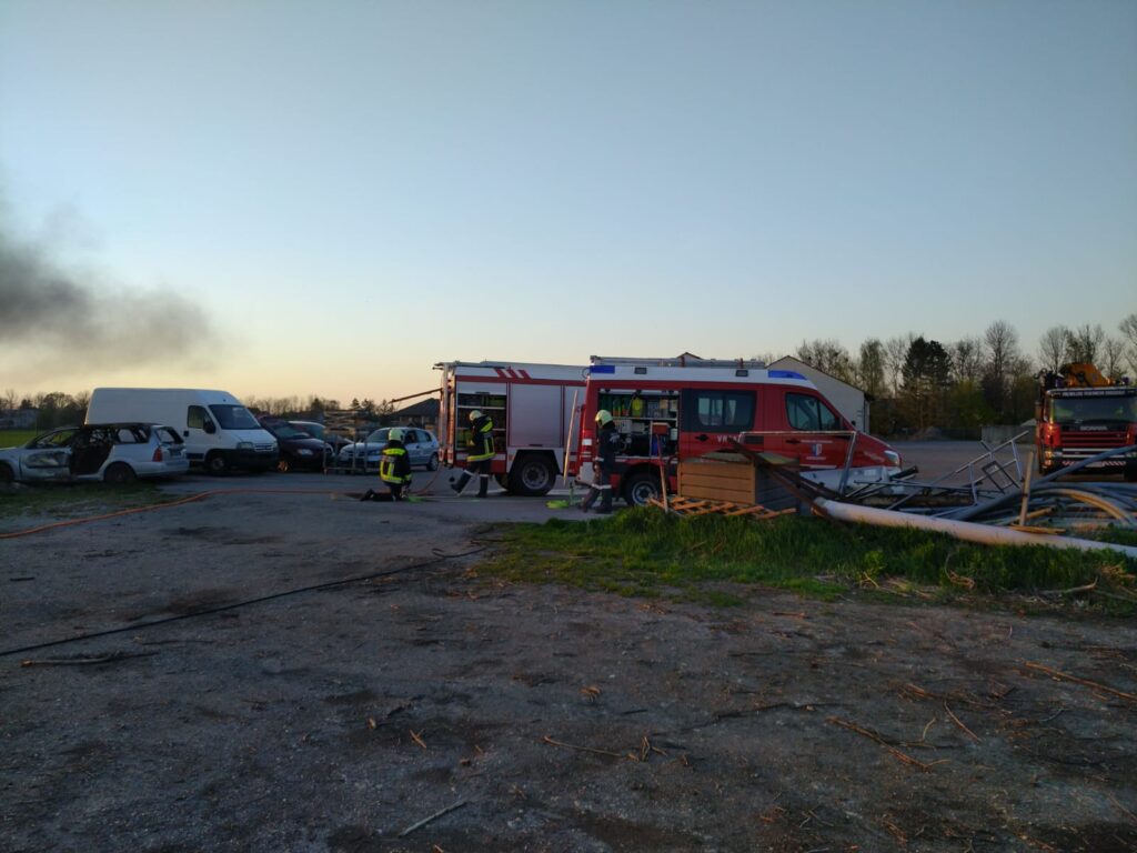 Löschübung Fahrzeugbrand
