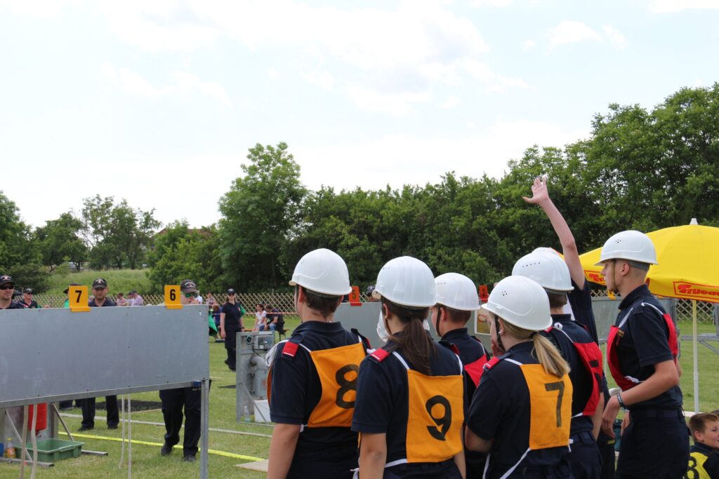 Pokal für die Feuerwehrjugend Großkrut, Pyhra