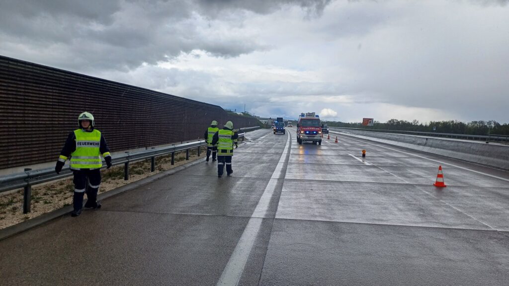 Verkehrsunfall mit mehreren Fahrzeugen A5 – 2024-04-20