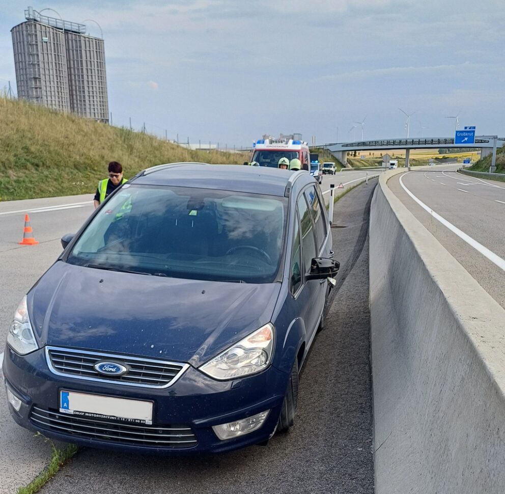 T1 – Bergung PKW, A5 RiFb. Brünn