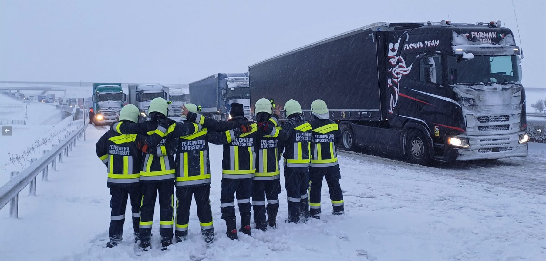 T1 – LKW wegschleppen, A5 RiFb. Brünn