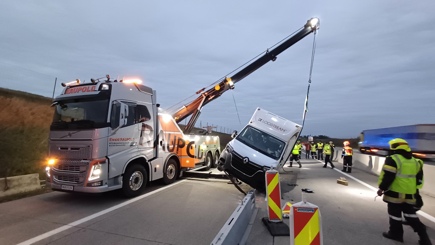 T1 – LKW-Bergung, A5 RiFb. Wien