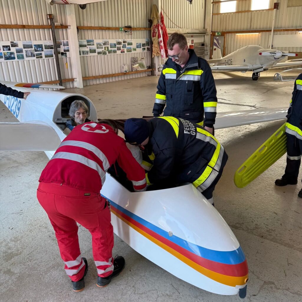 Schulung + Übung am Flugplatz LOAR Altlichtenwarth