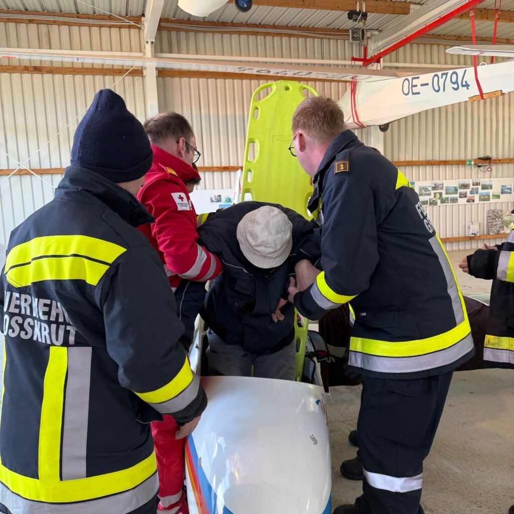 Schulung + Übung am Flugplatz LOAR Altlichtenwarth