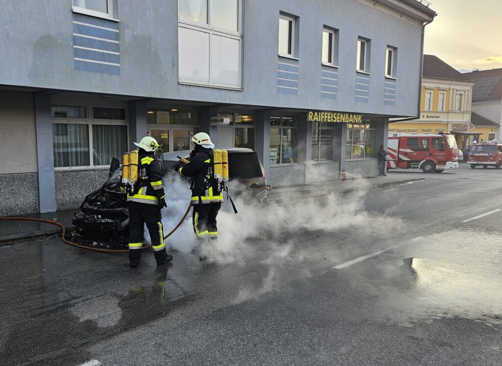 Fahrzeugbrand PKW – 2026-04-17