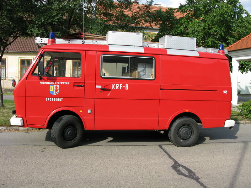 Fahrzeuge & Ausrüstung